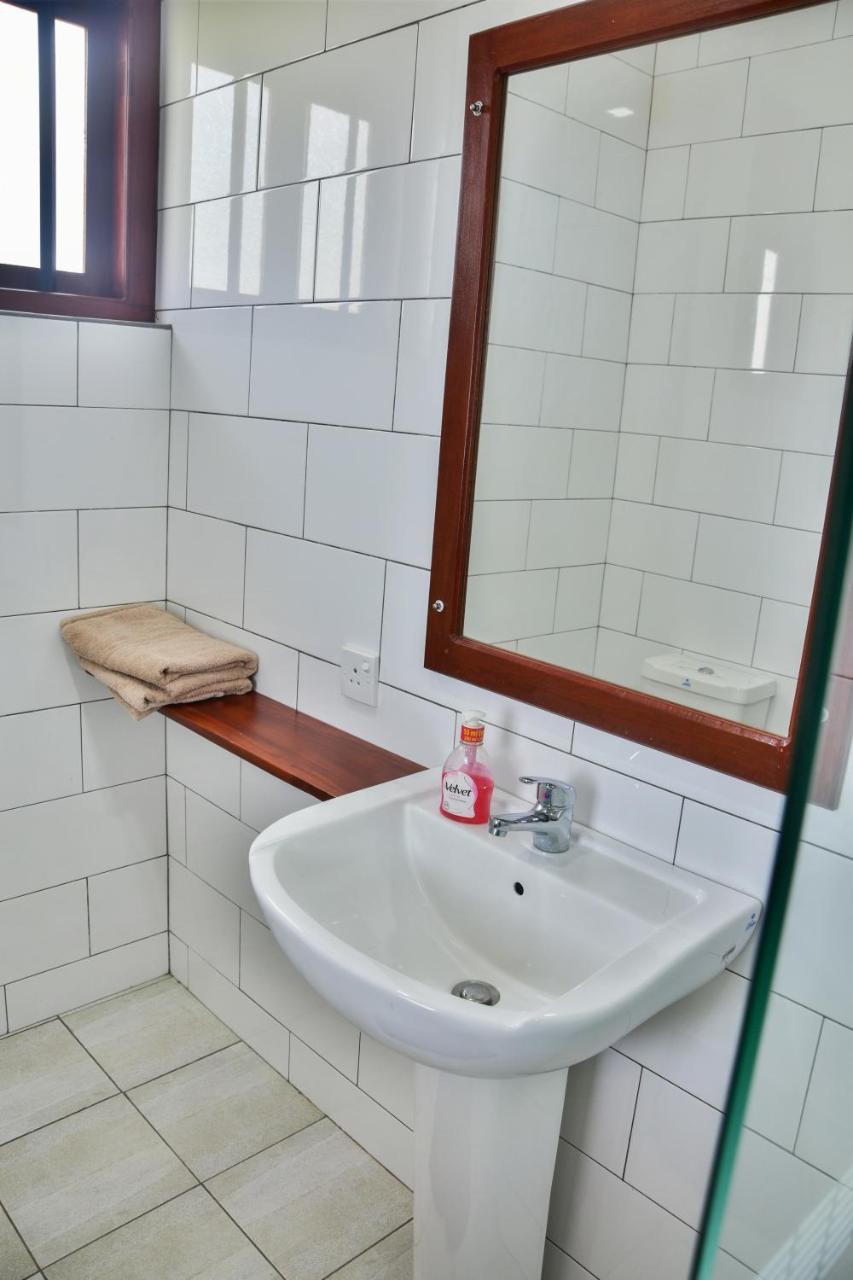 Villa Gamini ヒッカドゥワ エクステリア 写真